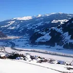 아파트 Panorama 힙파흐